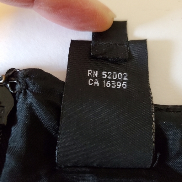 Liz Claiborne Night Formal Black Sleeveless Lined Dress Sz 10 - Picture 5 of 15